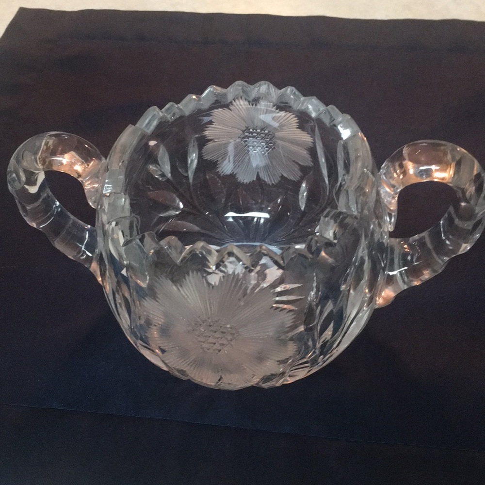 Cut crystal sugar bowl vintage